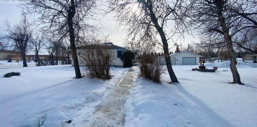 4220 50 Street, Spirit River, Alberta, Canada T0H3G0, 2 Bedrooms Bedrooms, Register to View ,2 BathroomsBathrooms,House,For Sale,50,A1076973