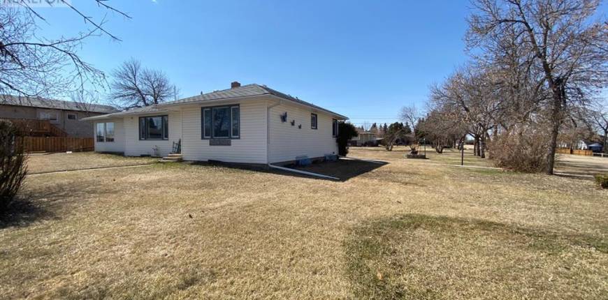 4220 50 Street, Spirit River, Alberta, Canada T0H3G0, 2 Bedrooms Bedrooms, Register to View ,2 BathroomsBathrooms,House,For Sale,50,A1076973