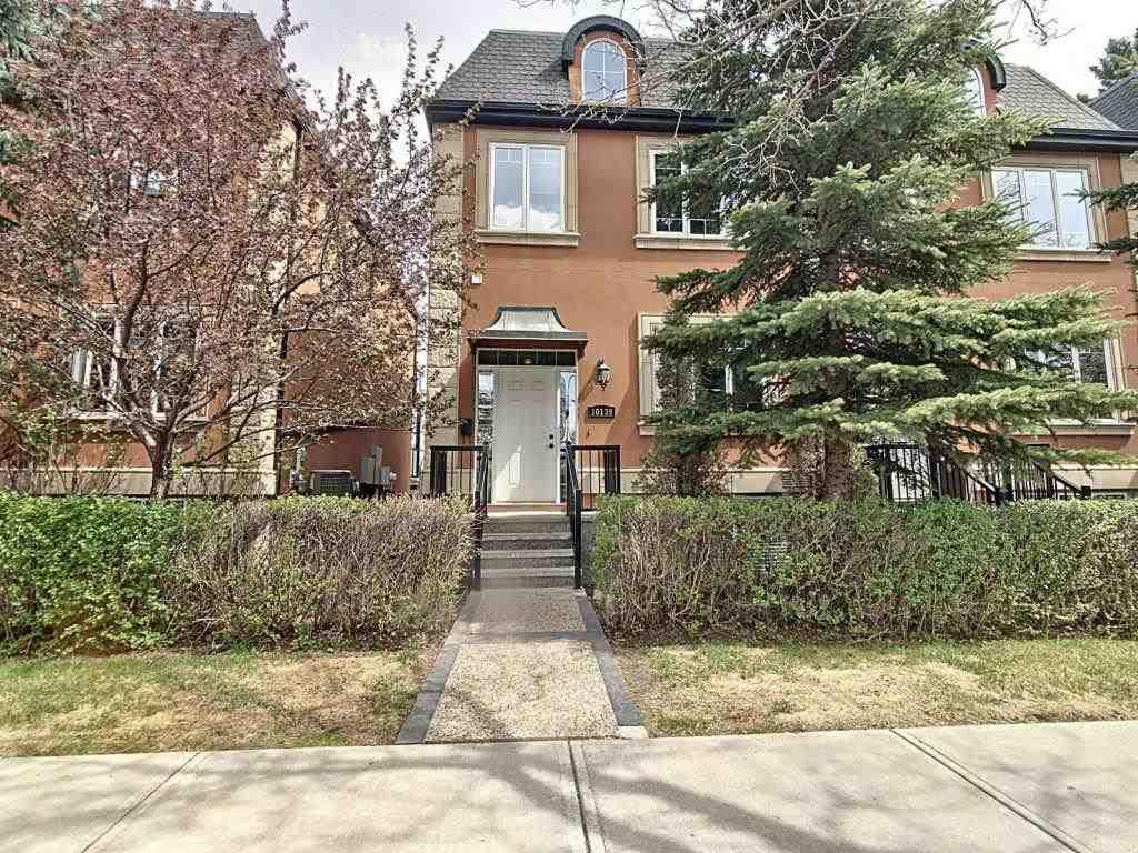 10139 144 ST NW, Edmonton, Alberta, Canada T5N2T8, 2 Bedrooms Bedrooms, Register to View ,3 BathroomsBathrooms,Townhouse,For Sale,E4244726