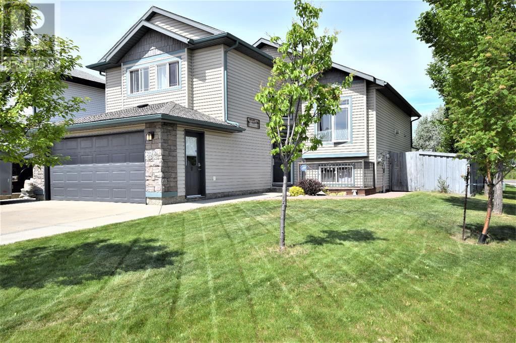 8902 129 Avenue, Grande Prairie, Alberta, Canada T8X1T7, 3 Bedrooms Bedrooms, Register to View ,2 BathroomsBathrooms,House,For Sale,129,A1116943