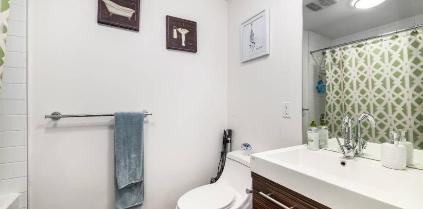 207 370 CARRALL STREET, Vancouver, British Columbia, Canada V6B2J3, 1 Bedroom Bedrooms, Register to View ,1 BathroomBathrooms,Condo,For Sale,CARRALL,R2594767