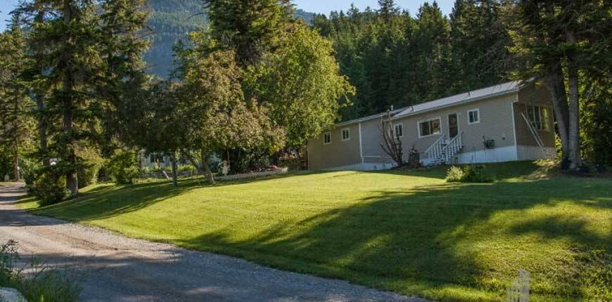 604 Almberg Road, Golden, British Columbia, Canada V0A 1H2, Register to View ,For Sale,Almberg ,1009