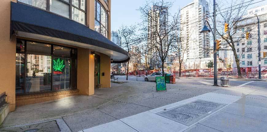 1108 Richards Street, Vancouver, British Columbia, Canada V6B 5C7, Register to View ,For Sale,Richards ,1023