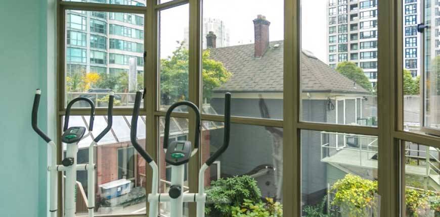 901 - 867 Hamilton Street, Vancouver, British Columbia, Canada V6B 6B7, 2 Bedrooms Bedrooms, Register to View ,2 BathroomsBathrooms,For Sale,Hamilton ,1125