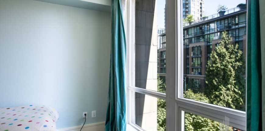 519 - 1055 Richards Street, Vancouver, British Columbia, Canada V6B 0C2, 2 Bedrooms Bedrooms, Register to View ,2 BathroomsBathrooms,For Sale,Richards ,1171