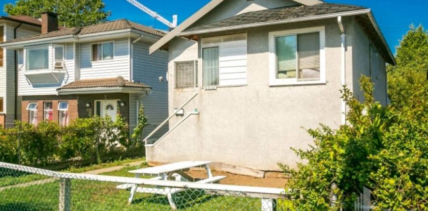 5055 Earles Street, Vancouver, British Columbia, Canada, Register to View ,For Sale,Earles Street,1217